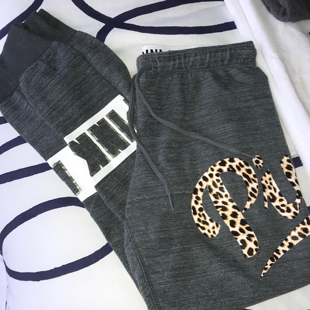 Victoria’s Secret pink fitted jogger legging